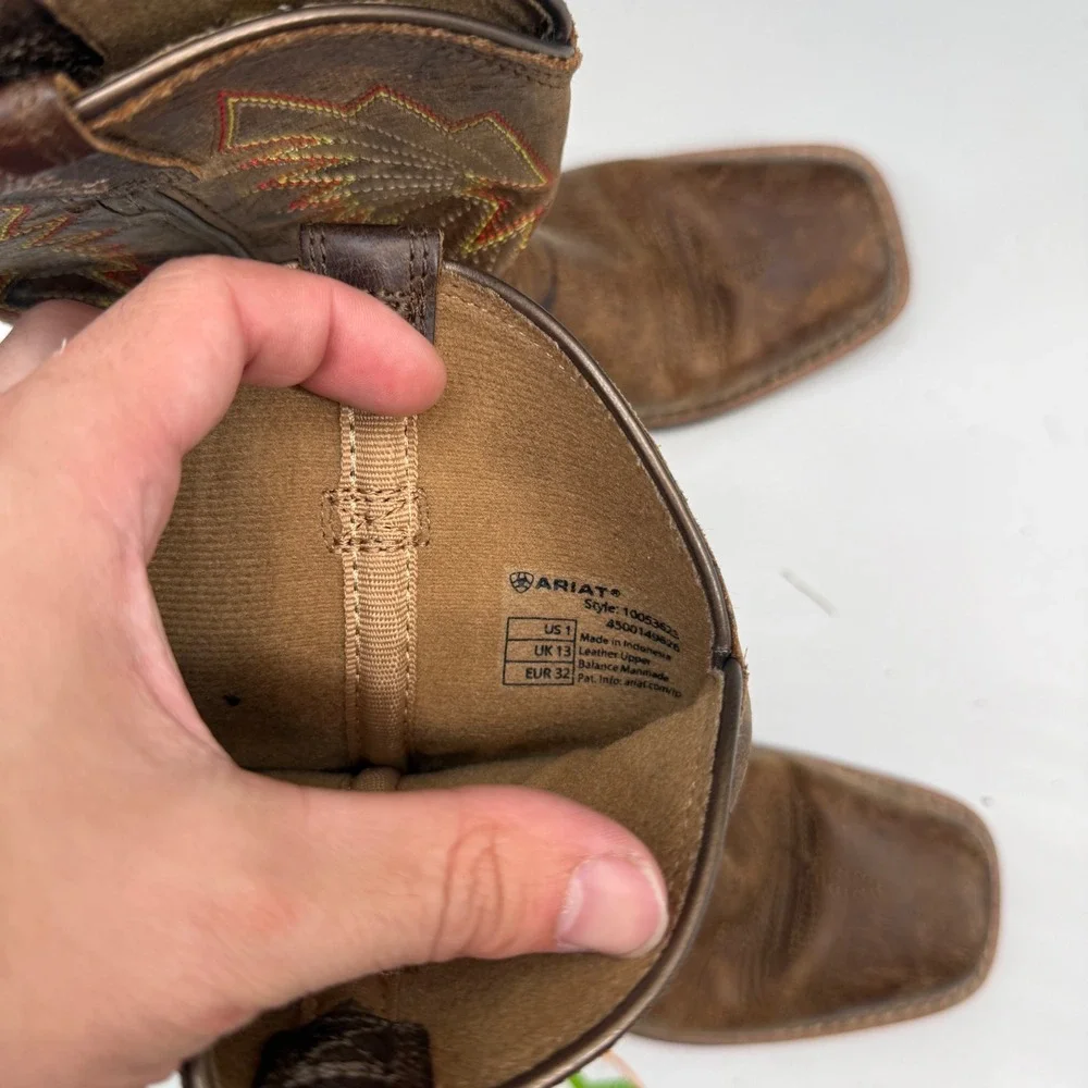 Ariat Western Boots Brown Leather Square Toe Embroidered Kids Size 1 10053623